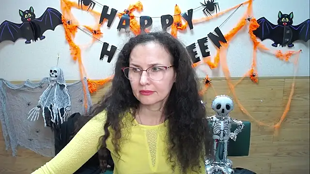 Miroslava Happi online show from October 25, 6:01 am