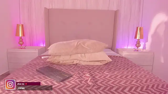 emmiily z online show from November 27, 8:09 pm