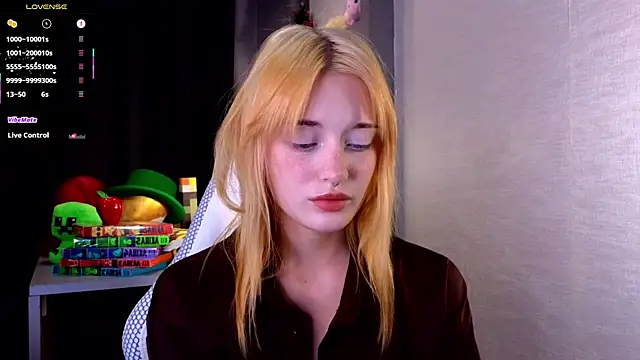 Snapshot of Hisoka_akerley chatting on September 26, 5:20 pm Hisoka akerley online show from September 26, 5:20 pm