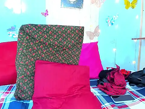 corynatayler online show from November 28, 11:05 pm