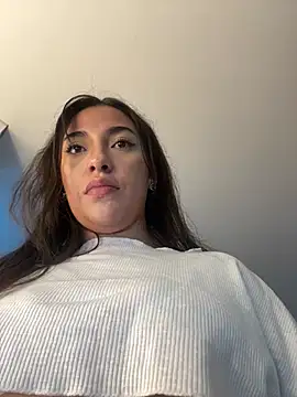 KarolVega- online show from February 25, 6:12 pm