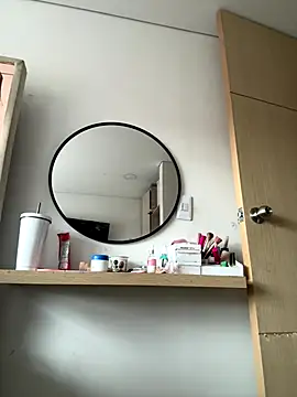 KarolVega- online show from October 28, 3:33 pm