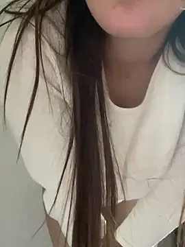 salma74779 online show from March 14, 5:24 pm