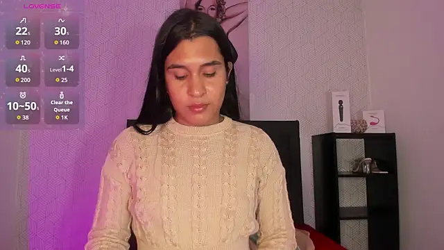 Selena fox7 online show from April 5, 3:35 am