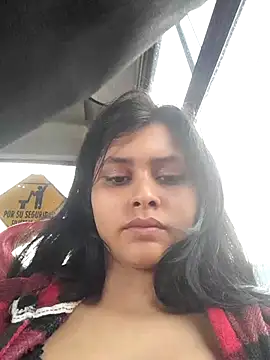 CHLOE ISABELL online show from February 25, 5:19 pm
