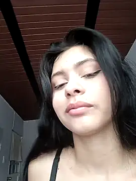 CHLOE ISABELL online show from November 27, 7:14 pm