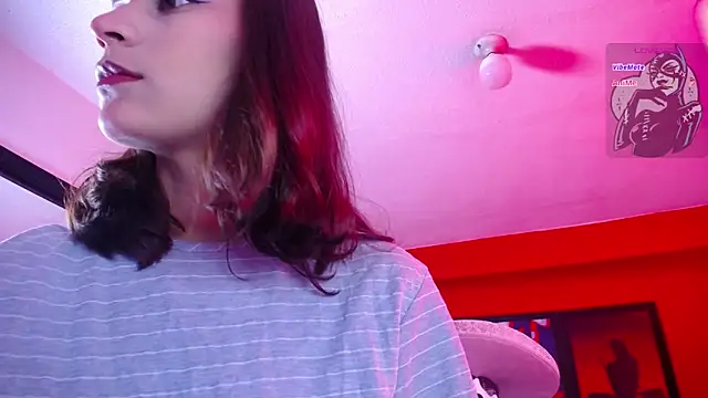 Snapshot of Auroraa_soul chatting on September 15, 12:49 pm Auroraa soul online show from September 15, 12:49 pm