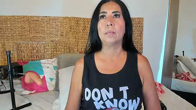 Jackiehmilf52 online show from June 6, 1:27 pm
