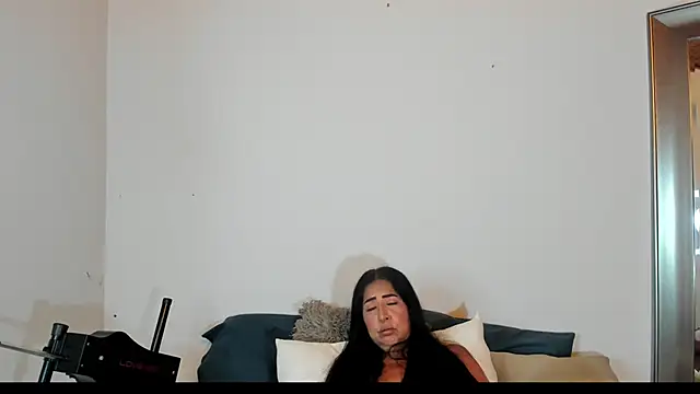 Snapshot of Jackiehmilf52 chatting on November 16, 2:22 pm Jackiehmilf52 online show from November 16, 2:22 pm