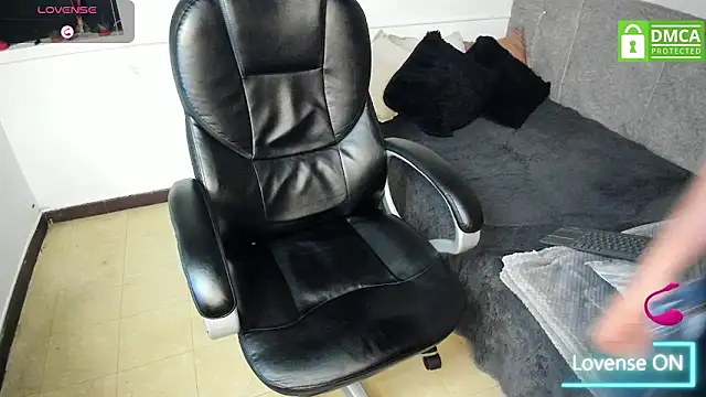 Snapshot of Luke_Diaz7 chatting on November 20, 11:58 pm Luke Diaz7 online show from November 20, 11:58 pm