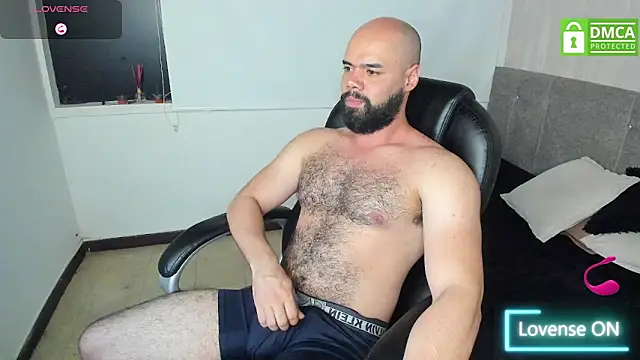 Snapshot of Luke_Diaz7 chatting on November 5, 11:19 pm Luke Diaz7 online show from November 5, 11:19 pm