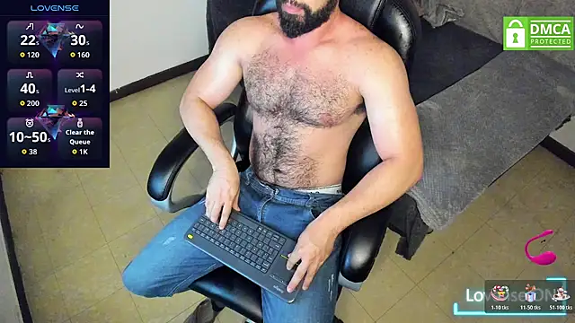 Snapshot of Luke_Diaz7 chatting on December 4, 3:16 am Luke Diaz7 online show from December 4, 3:16 am