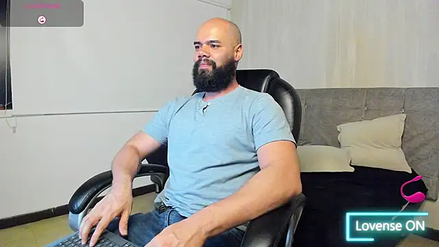 Luke Diaz7 online show from October 4, 4:03 am