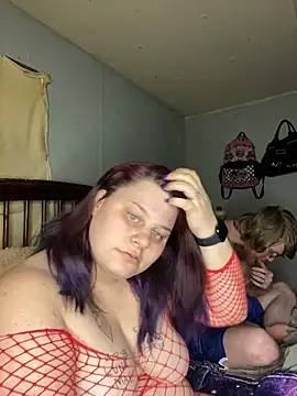 gothicfreakmachine online show from March 12, 6:18 am
