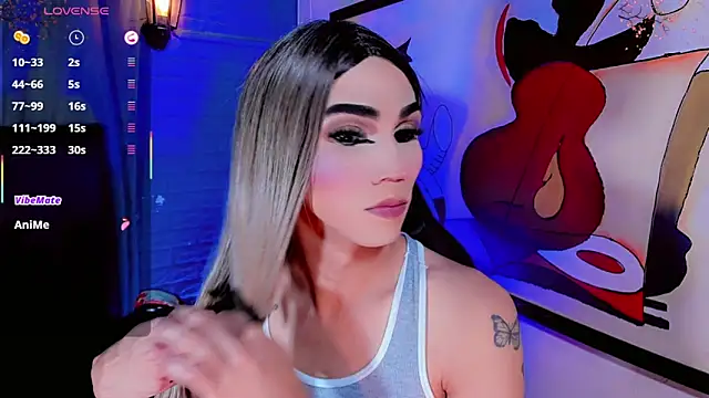 emelly horny  online show from May 6, 7:29 pm