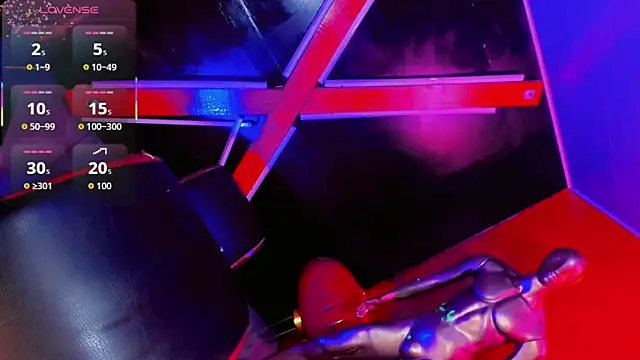 emelly horny  online show from April 14, 7:30 pm