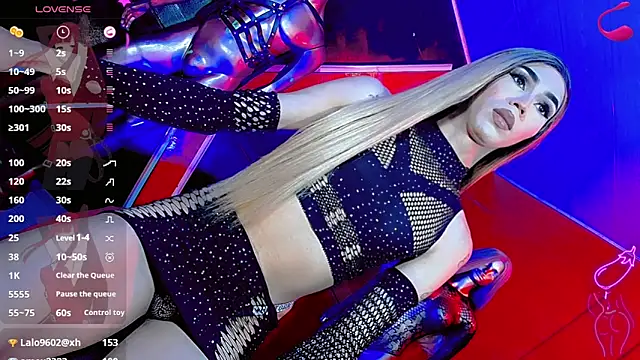 emelly horny  online show from February 10, 6:40 pm