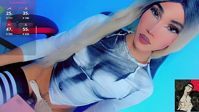 Snapshot of emelly_horny_ chatting on October 4, 7:15 pm emelly horny online show from October 4, 7:15 pm