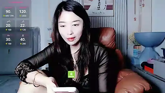 Snapshot of Tangtang-baby chatting on March 9, 2:29 am Tangtang-baby online show from March 9, 2:29 am