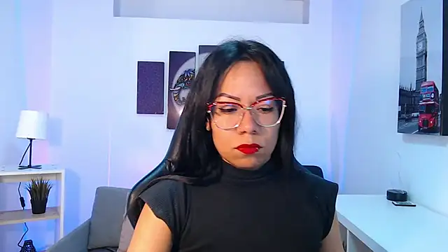 Snapshot of Katelady chatting on October 16, 10:56 am Katelady online show from October 16, 10:56 am