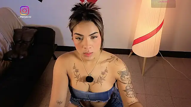 Maryybellax online show from February 21, 11:18 pm