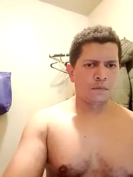 machoactivo1 online show from February 8, 4:35 pm