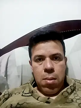 Snapshot of jhon_1988_24 chatting on April 11, 1:57 am jhon 1988 24 online show from April 11, 1:57 am