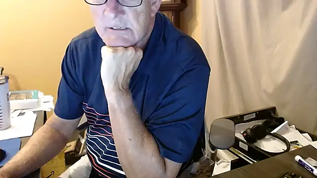 olderandwiser2 online show from October 1, 3:33 am