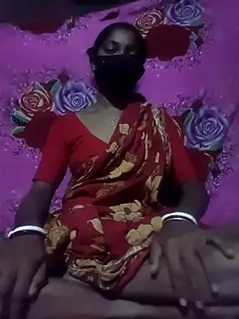 Snapshot of CuteRani001 chatting on September 20, 4:23 pm CuteRani001 online show from September 20, 4:23 pm