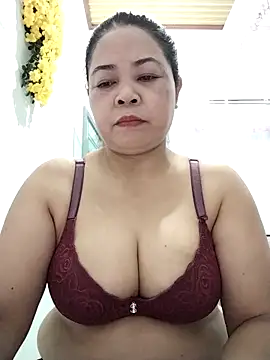 Snapshot of Baby-bigtits2024 chatting on October 2, 10:13 pm Baby-bigtits2024 online show from October 2, 10:13 pm