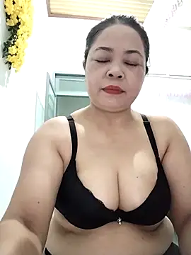 Snapshot of Baby-bigtits2024 chatting on September 12, 9:58 pm Baby-bigtits2024 online show from September 12, 9:58 pm