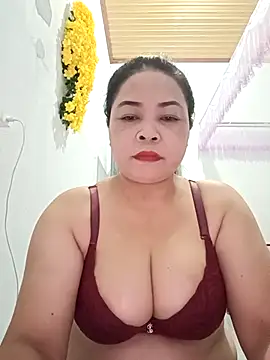 Snapshot of Baby-bigtits2024 chatting on February 16, 10:55 pm Baby-bigtits2024 online show from February 16, 10:55 pm