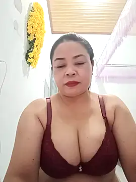 Snapshot of Baby-bigtits2024 chatting on February 23, 12:59 pm Baby-bigtits2024 online show from February 23, 12:59 pm