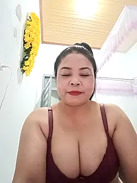 Snapshot of Baby-bigtits2024 chatting on March 18, 1:01 pm Baby-bigtits2024 online show from March 18, 1:01 pm