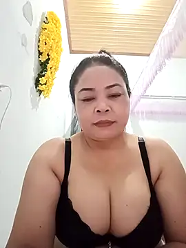 Snapshot of Baby-bigtits2024 chatting on March 9, 1:26 pm Baby-bigtits2024 online show from March 9, 1:26 pm