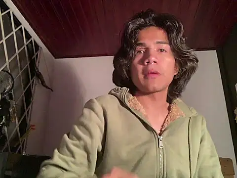 Snapshot of shadowsofgarden chatting on February 27, 10:22 am shadowsofgarden online show from February 27, 10:22 am