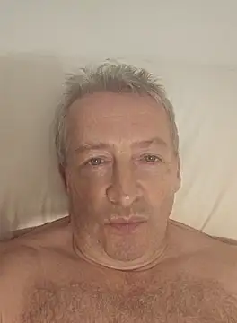 Snapshot of mann4u147 chatting on September 21, 9:20 pm mann4u147 online show from September 21, 9:20 pm