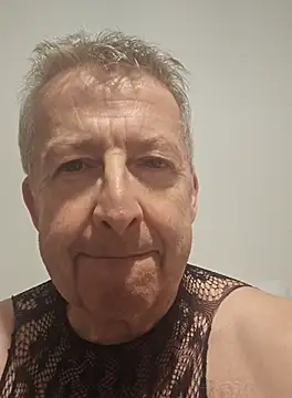 Snapshot of mann4u147 chatting on October 8, 10:21 pm mann4u147 online show from October 8, 10:21 pm