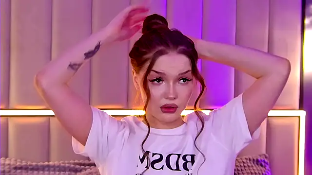 AlexaBright online show from October 25, 5:02 pm