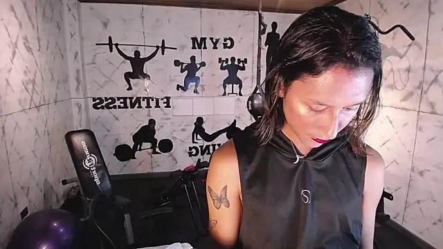 Snapshot of Georgina_Palacios_ chatting on November 11, 3:56 am Georgina Palacios online show from November 11, 3:56 am