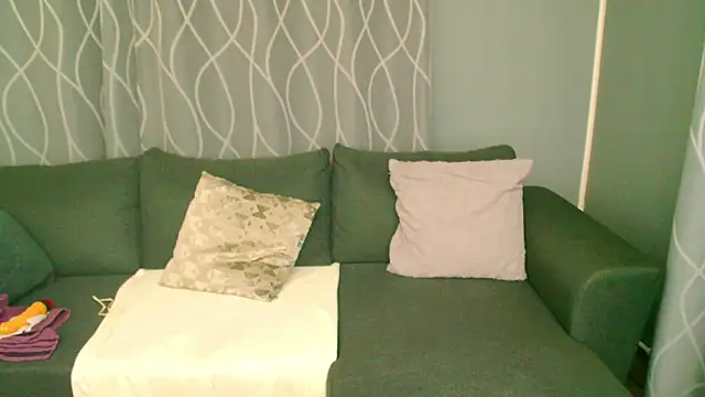 Snapshot of adeleadison chatting on November 20, 4:57 am adeleadison online show from November 20, 4:57 am