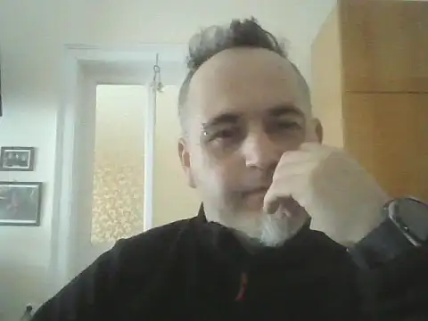 Szolga10 online show from March 29, 10:17 am