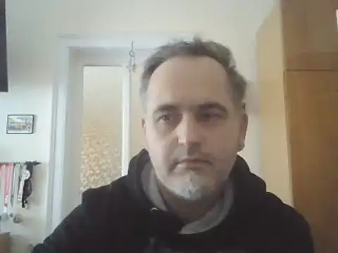 Szolga10 online show from November 15, 10:52 am