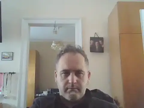 Szolga10 online show from September 27, 9:59 am