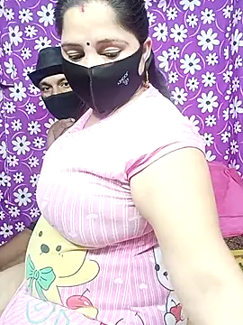 Snapshot of seetatiwari chatting on March 16, 8:43 am seetatiwari online show from March 16, 8:43 am
