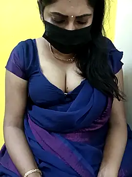 Snapshot of Thamarai28 chatting on March 9, 6:17 am Thamarai28 online show from March 9, 6:17 am