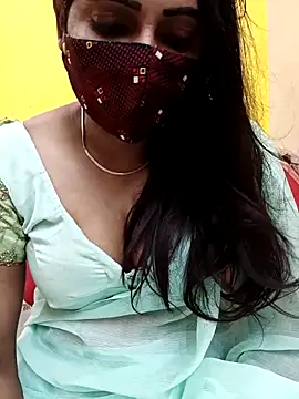 Snapshot of Thamarai28 chatting on September 14, 5:35 pm Thamarai28 online show from September 14, 5:35 pm