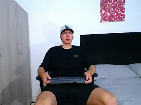 jacknoriz online show from February 20, 4:28 am