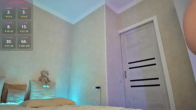 Roseaa online show from September 28, 4:14 pm