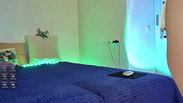 Roseaa online show from April 2, 5:47 am